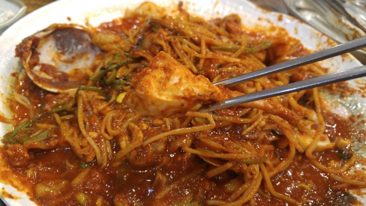  해물찜 이랑 돼지고기 칼로리