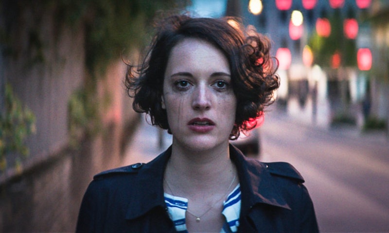 BBC 영드 "플리백(Fleabag)" 리뷰 - 슬프도록 아름다운 코미디, 최악의 그녀 미워할 수 없습니다.