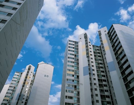 작년 전세보증금 반환보험 신규 가입자 9배나 늘었다 작년 전세보증금 반환보험 신규 가입자 9배나 늘었다