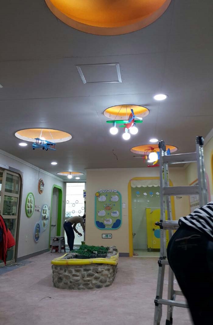  부산조명공사 동래구 온천장 어린이집 천장 등 공사