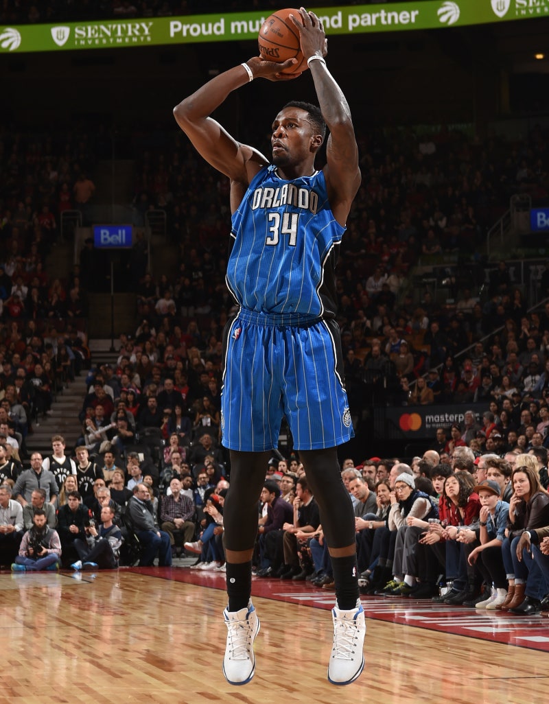 카이리 어빙 하이퍼레브 블루