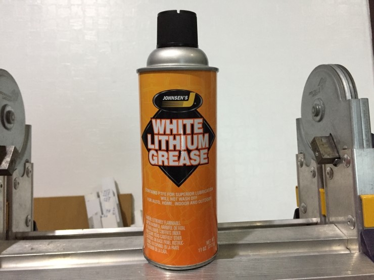  화이트 리튬 그리스(White Lithium grease)로 PMCS하기