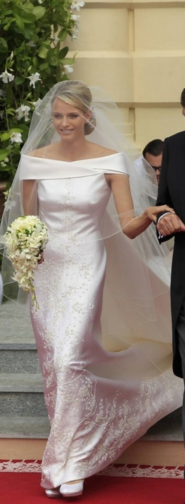 해외 셀렙들 베스트 웨딩드레스 : 네이버 블로그, image size:600x1634