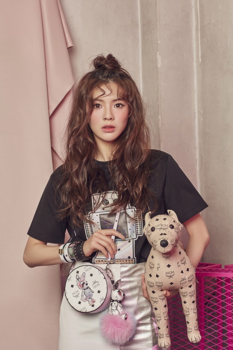  MCM, ‘펑크 밸런타인’ 스타일 아이템 제안