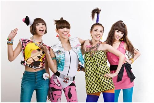  투애니원(2NE1) 안녕 (듣기+가사+뮤비)