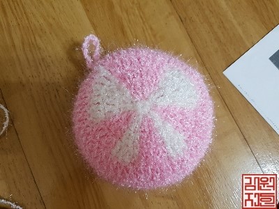 요팅이님의 리본 수세미