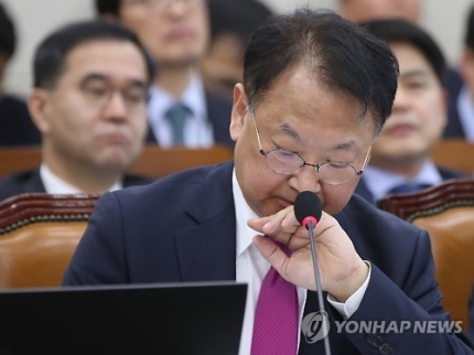  "부동산시장 안정…DTI·LTV 현행 유지"