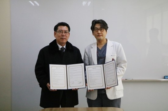  [협약식] 본병원과 안양시배드민턴협회 협약식