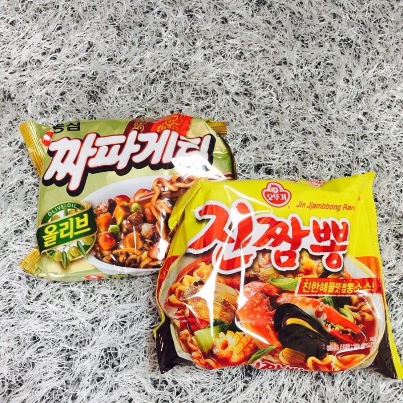 이런 핵맛 조합이~짜파게티+진짬뽕=짜파짬뽕?진짬짜면?암튼 맛나용~