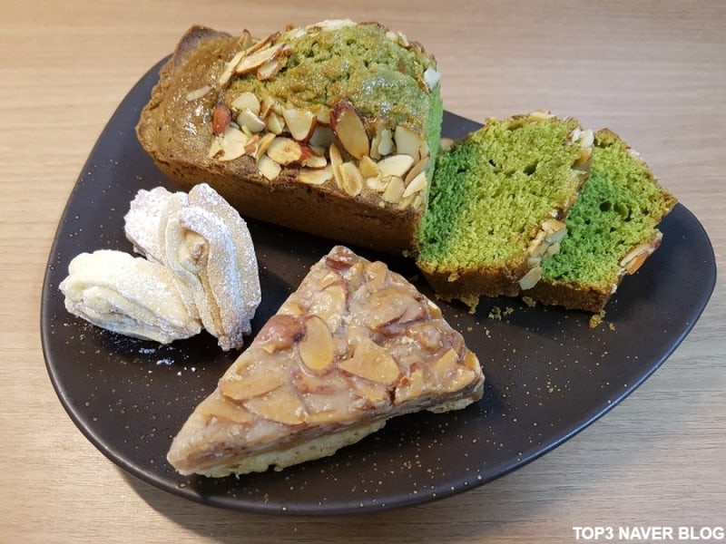 [홍대맛집] 우주여신 조민아 아뜰리에 후기/리뷰 (조민아 베이커리 방문후기)