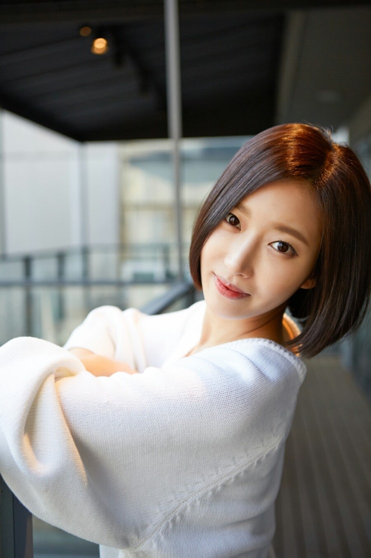  단발머리 초코브라운 복구염색은 역시 파란헤어에서~!(학동역미용실)