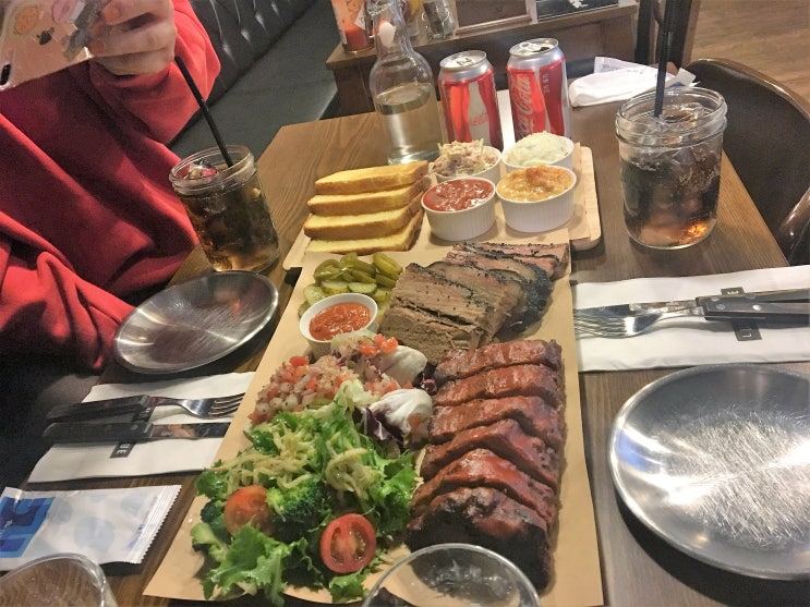  아트인 엘 펜션 다녀왔어요.  바베큐!