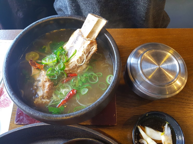  수원 인계동 '무쇳집/무쇠집' 스테이크덮밥, 왕갈비탕