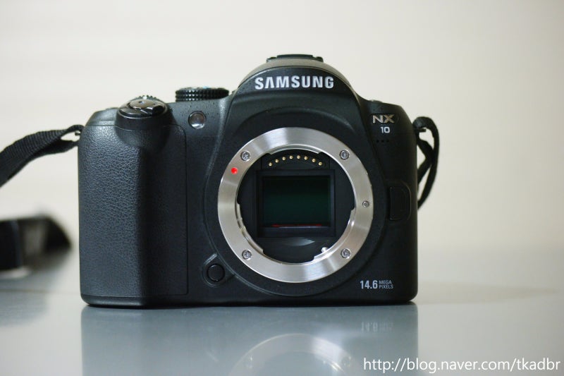 [삼성/nx10] 국산 최초 미러리스 카메라 삼성 nx10 개봉기