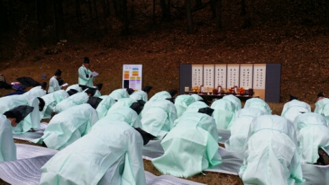  묘지법?장사법!「장사등에 관한 법률」의 주요 내용과 분묘기지권