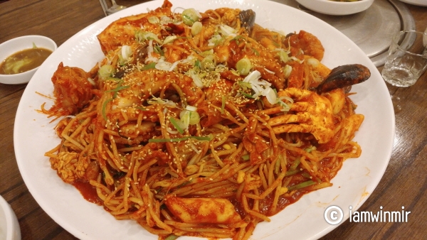 [이수역 맛집] 해물찜과 칼국수를 동시에 즐기자