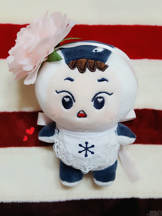 EXO Xiumin娃娃 - Ttakshyu 評論