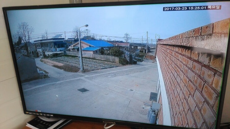  여산 봉동 cctv작업  마을 cctv 작업 8체널 40인치 tv 마이크 2게 셋팅 익산 전주 군산 cctv