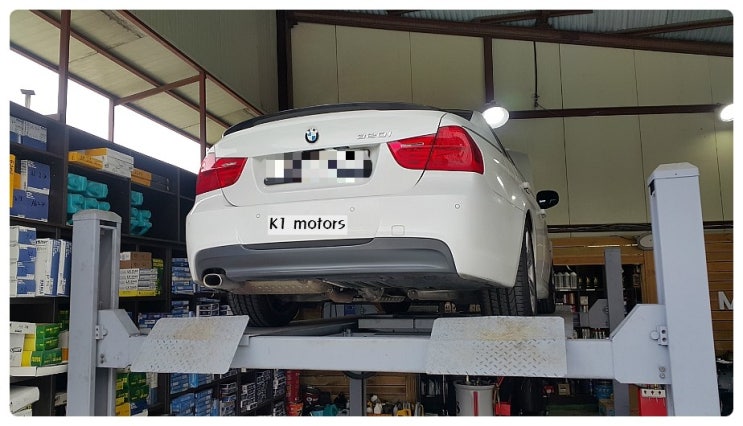  BMW정비센터 K1모터스 320I 엔진오일교환 중 깜짝놀란사연