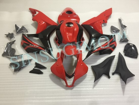  #HONDA #CBR600RR #20062007##순정디자인빨검#카울은역시신스기모입니다 