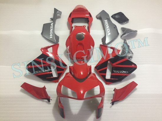  #HONDA #CBR6000RR #F5 #순정디자인빨검 #카울은역시신스기모입니다 
