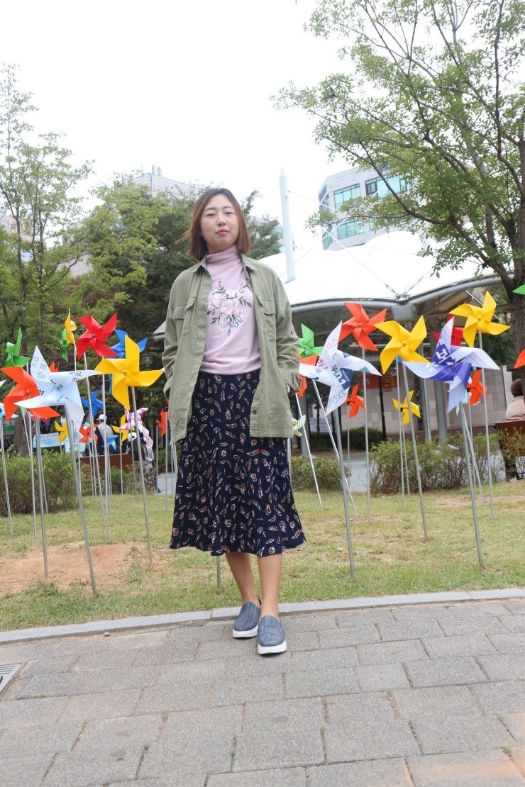 한지혜스타일 올리비아하슬러 가을티셔츠 추천