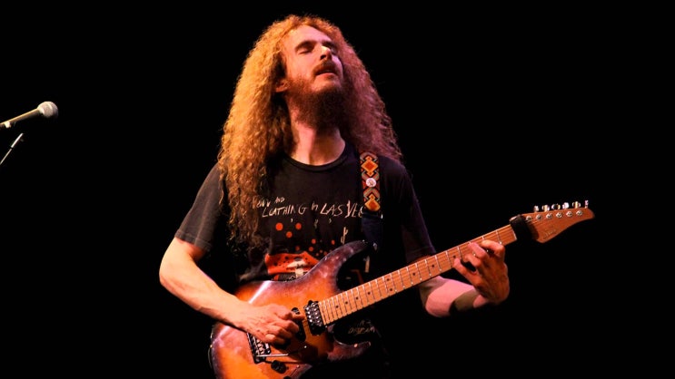  [보컬外] 2 : GUITARIST : 거장들의 거장 - ≪거스리 고반(Guthrie Govan)≫