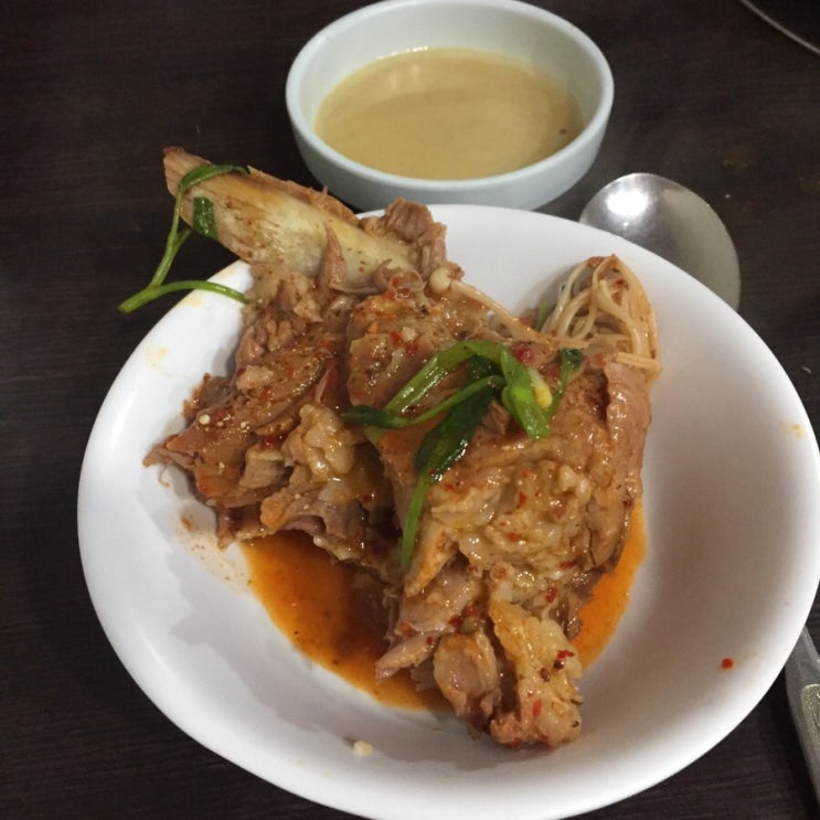  [대만 한국음식] 대만에서 한국식 감자탕이 먹고싶다면 ?! 동휘한식관 東輝韓食館