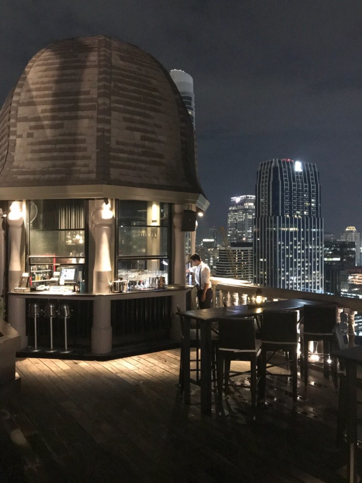  태국에 반하다 <The Speakeasy >Rooftop Bar @ Hotel Muse 방콕 가성비 루프탑 할인예약 랜선여행
