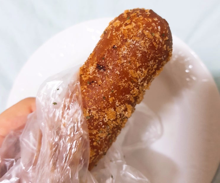  파리바게뜨 신상 칠리피자봉/맛은 쏘쏘함