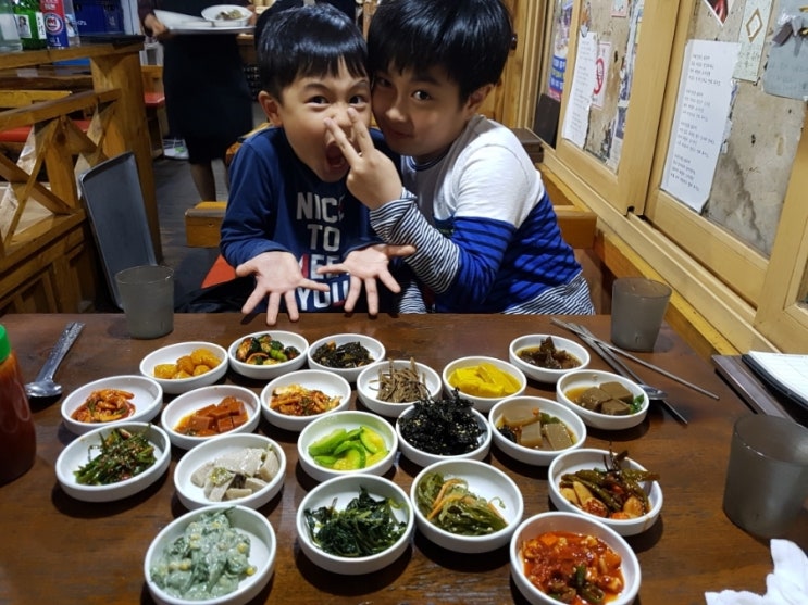  풍납동 맛집 '토방' 모든반찬들이 맛있다!!