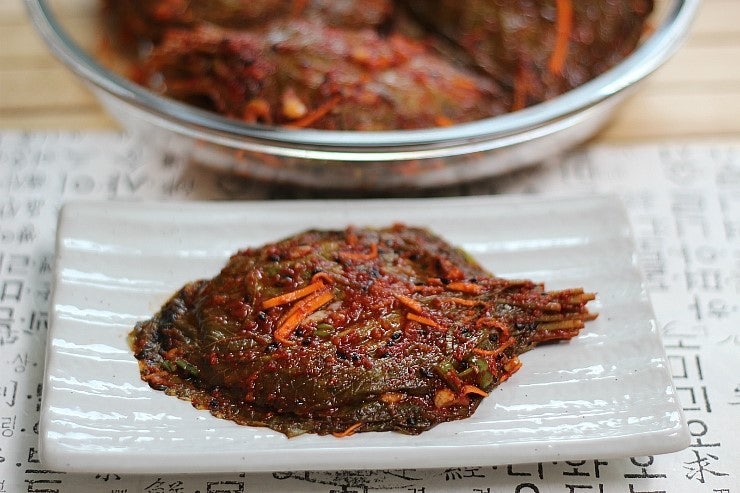 삭힌깻잎으로 만든 깻잎김치 .삭힌깻잎김치