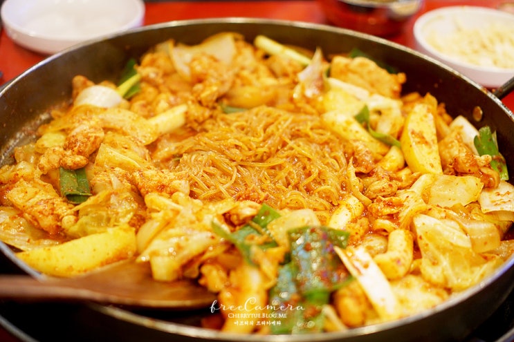 산본맛집 춘천골닭갈비/더블클릭/정마담