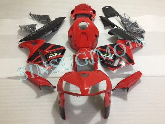  #HONDA #CBR600RR 2005,2006 #빨검순정디자인 #카울은 역시 신스기모입니다 