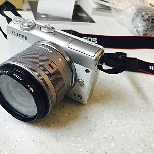 미러리스카메라 추천/ 캐논 eos m100 렌즈 가격 및 후기