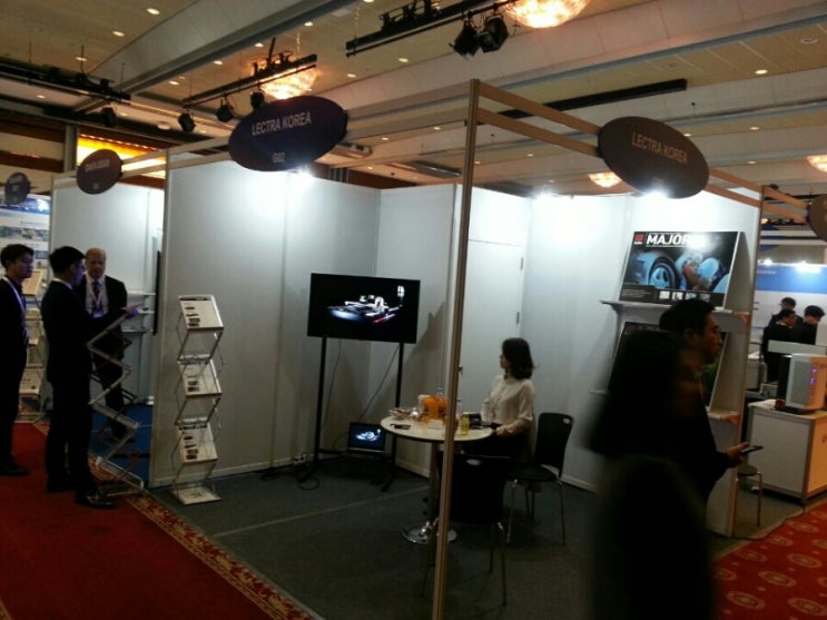  JEC asia 40인치 TV대여, TV스탠드 대여