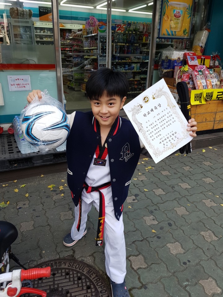  용사태권도 심사 상 쓸어오기~!!