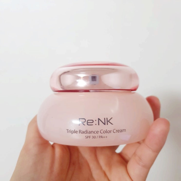  피부의 색, 결, 빛을 한 번에 관리해주는 리엔케이 컬러크림