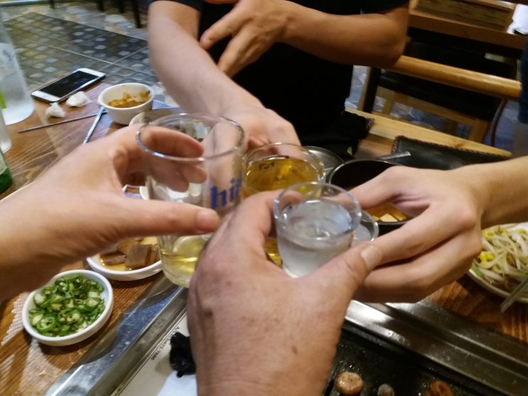  찬바람 부는 계절에 생각나는 음식