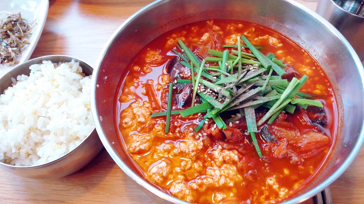 어제의 점심은...짬순이!(짬뽕 순두부) 어제의 점심은...짬순이!(짬뽕 순두부)