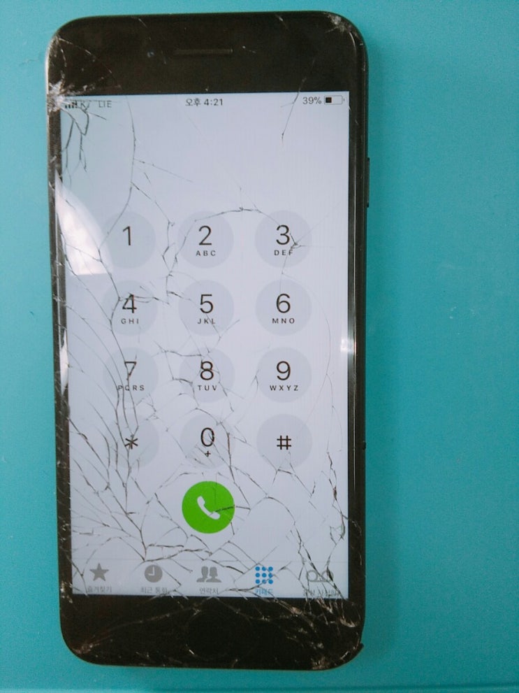  목동아이폰수리 애플메딕 아이폰7 액정파손 및 LCD 황변 액정수리 완료!!
