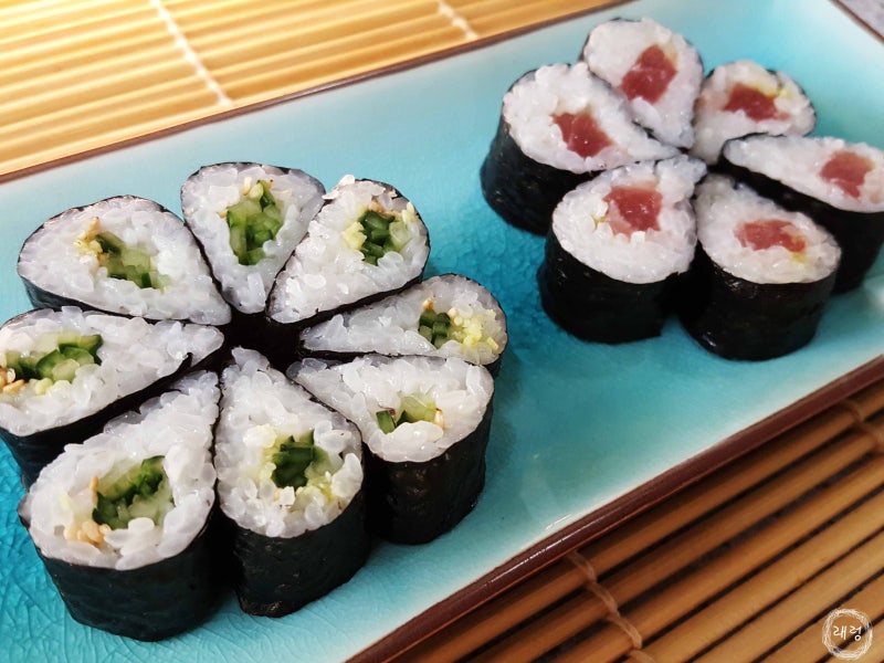 전통 일식 호소마끼 (큐리마끼, 데카마끼) 만드는 방법 ːː 일본 마끼와 한국 김밥 차이