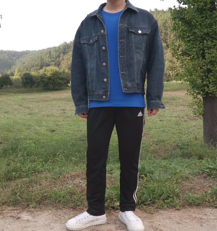  오버핏 LEE청자켓과 아디다스 트랙팬츠 스포티하군