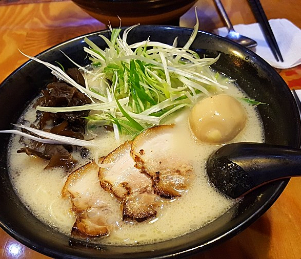  진주 시내 맛집 / 일본 라면 하카다면