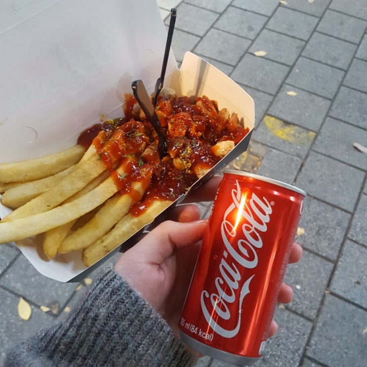  청춘 닭꼬치 냠냠