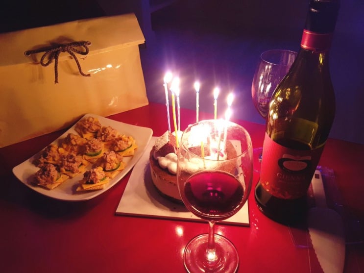  가평 여행/가평 온워드 펜션 레드방/가평역 펜션/가평 생일파티/가평 바베큐/가평 기념일/브라운 브라더스 시에나/레드와인 추천/기념일 달달한 레드와인