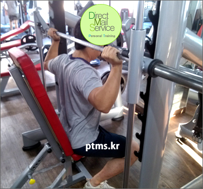 헬스장 어깨 운동 숄더 프레스 - 비하인드 넥, 스미스 머신 (Shoulder Press - Behind Neck, Smith Machine) 알아보기