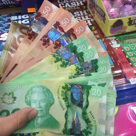  [캐나다 일상] 캐나다 복권 500불 당첨 !! 깨알재미 복권긁기,OLG Lottery 어플