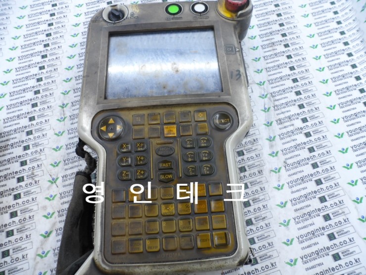  YASKAWA ROBOT PENDENT 야스카와로봇펜던트 로봇 펜던트 JZRCR-NPP01B-1