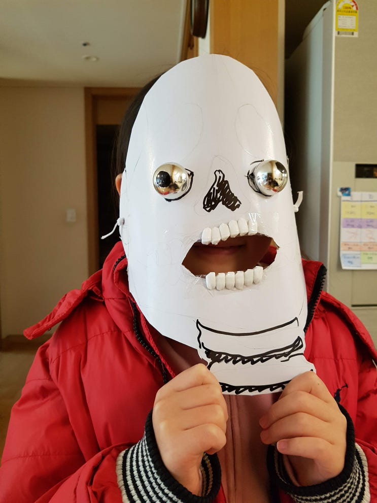  [인체와 그림] 인체골격, 두개골 가면과 부채치마